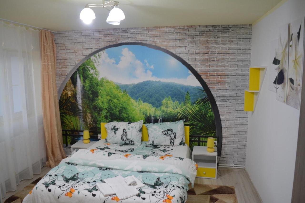 Green Rooms Hunedoara Exterior foto